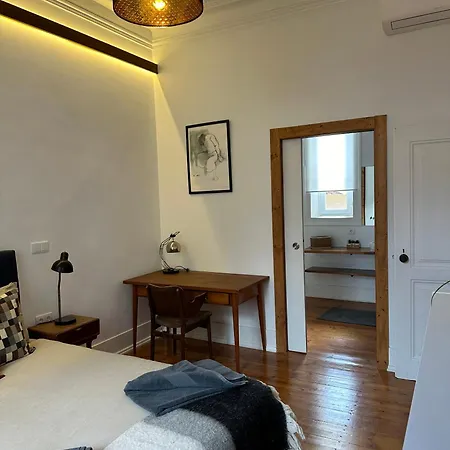 Bairro Alto Chiado Charming דירה ליסבון