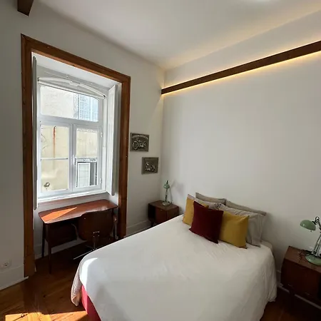 Bairro Alto Chiado Charming דירה *